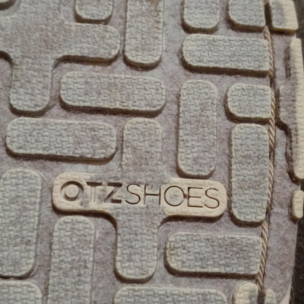 Shoes - Picture 3 of 3